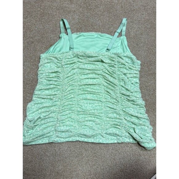Torrid Tank Top Women's 2/ 2X Green Floral Ruched Scrunch Stretch Summer - Picture 4 of 4